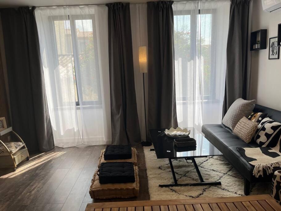 Jouxtant Le Canal Du Midi Apartment Trebes